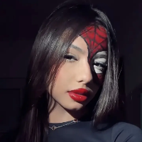 lauane's Avatar