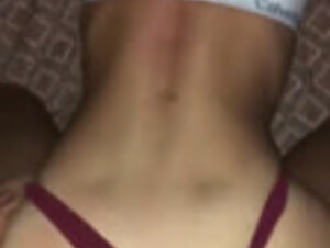 Blanquita quiere que la follen bien duro