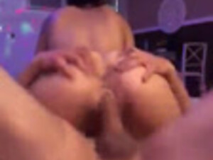 Chiquita Es Una Fiera Y Sabe Moverse