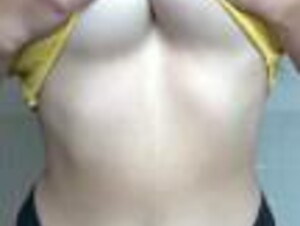 Totalmente Exótica Y Caliente Adolescente