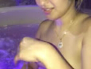 Paga Por Dos Putas Para Disfrutar De Un Trió Amateur