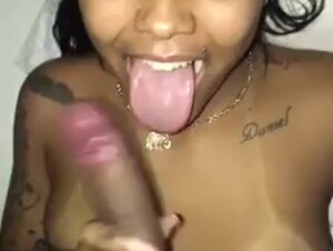 Puta Tatuada Mamando Mi Verga Bien Rico