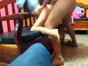 Grabando Mientras Follan Su Esposa