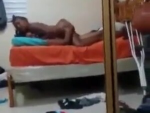 Dominicana le dise asu primo dequien es ese guebo papi