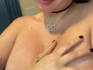 video porno de celia lora tocando su cuerpo xxx