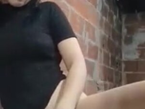 Video caliente de mi prima tocando su coño