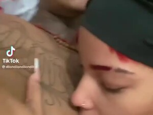 Video Porno Dilon baby Pone ha jovencita a mamar