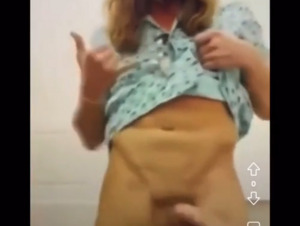 Matt Riddle Masturbándose Desnudo Video Porno