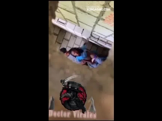 Hermana de Karinita Singando en constucion Filtrado