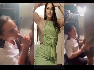 Linda De Sousa Abreu Policia Chupando la polla del preso